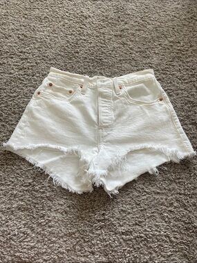 Levi's White Frayed Hem Denim Cutoff Shorts